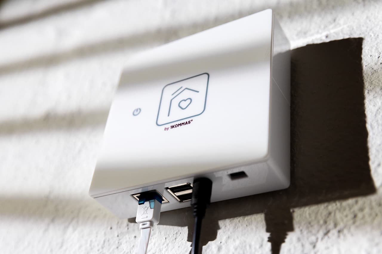 Energiemanager Heartbeat installiert an der Wand